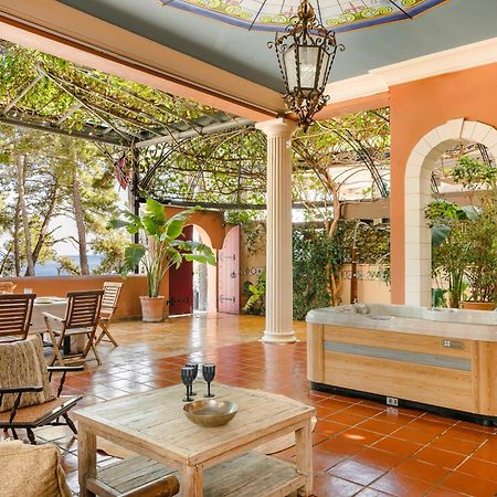 Вилла Scorpios Mansion / Downtown Skala / Seaside Экстерьер фото