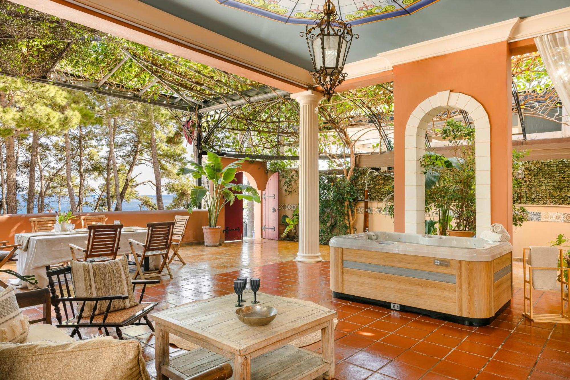 Вилла Scorpios Mansion / Downtown Skala / Seaside Экстерьер фото